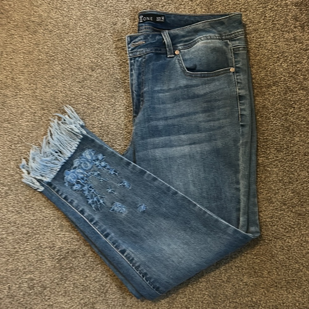 One 5 One Denim Jean Flower Embroidery and fringe at hem